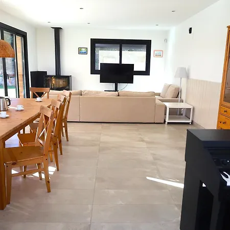 Avets בית נופש *